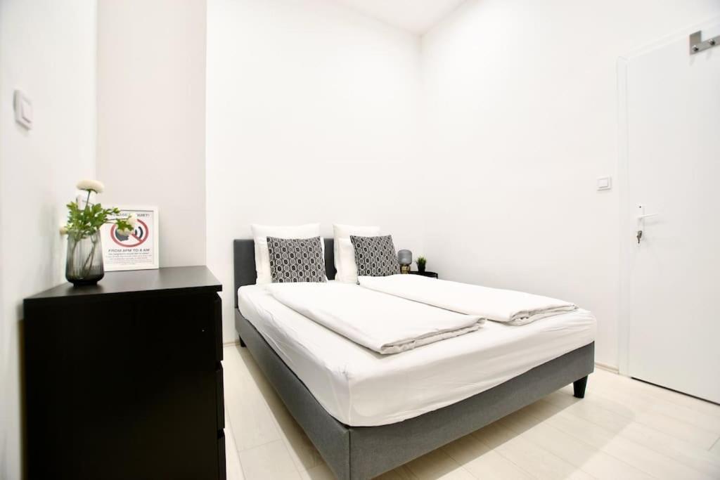 Standard By Hi5-st. King Mini Apartmán