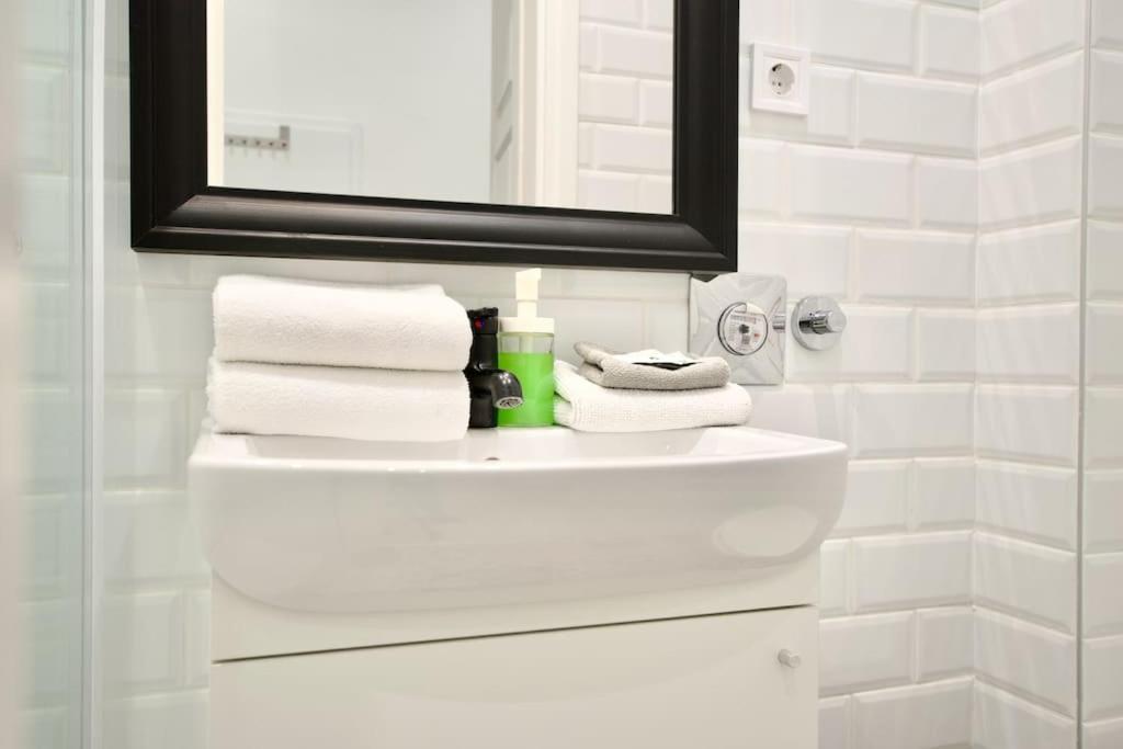 Standard By Hi5-st. King Mini Apartmán
